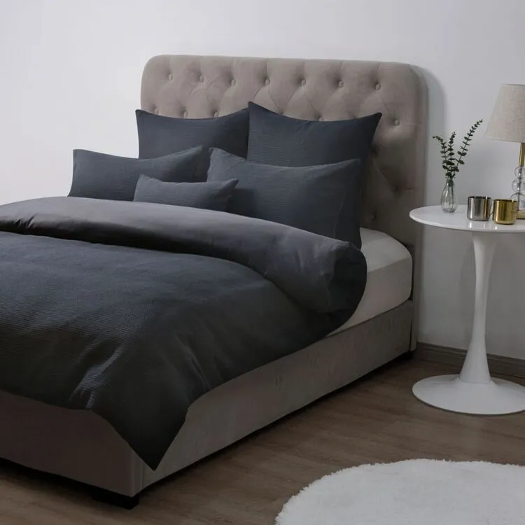 Elysian Capitol Jacquard Quilt Cover Set Black