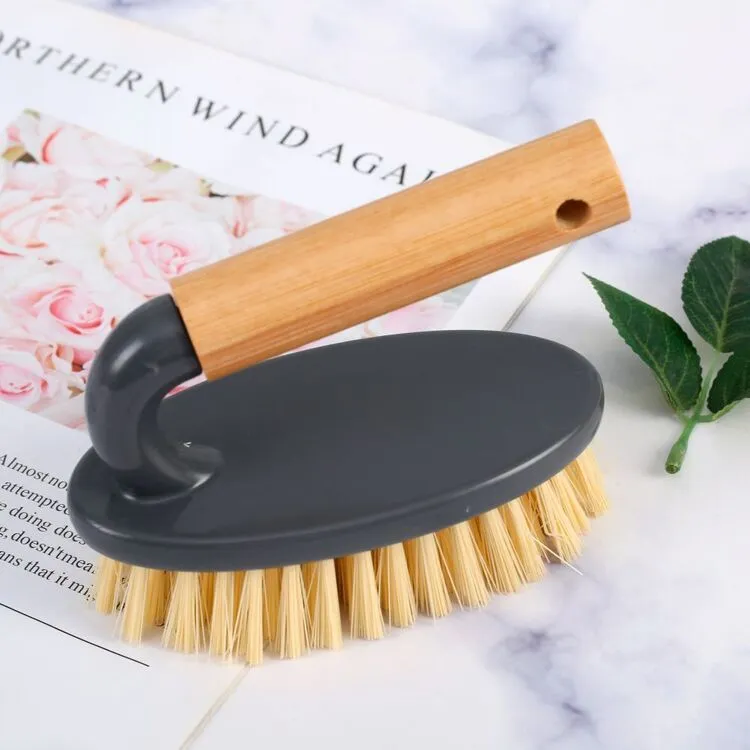 Clevinger Bamboo Bathroom Brush - Image 3