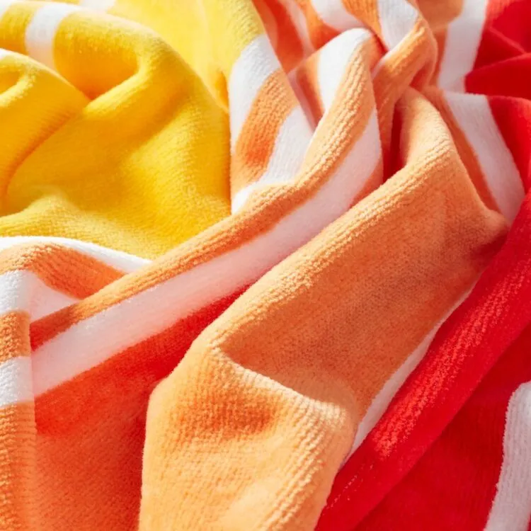 Soren Florida Velour Beach Towel Red - Image 2